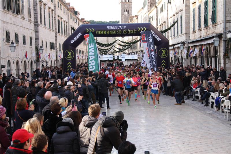 Novogodišnja utrka 'DuRun10K' 