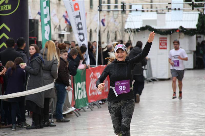 Novogodišnja utrka 'DuRun10K' 