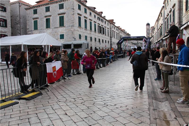 Novogodišnja utrka 'DuRun10K' 