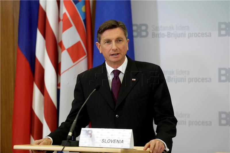 Pahor za dobre odnose s Hrvatskom, ali uz nastavak arbitraže o granici