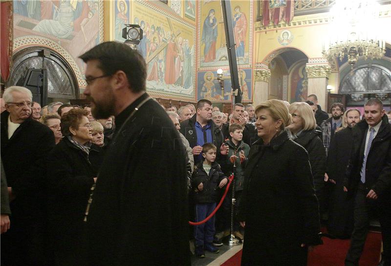 Održano večernje bogoslužje s posvećenjem badnjaka u povodu pravoslavnog Božića