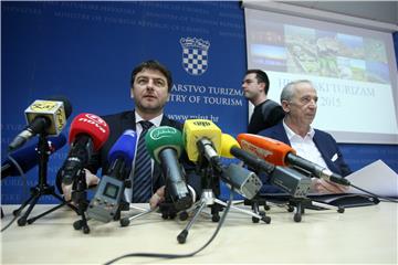 Konferencija za medije ministra turizma Darka Lorencina o rezultatima turističkog prometa Hrvatske za 2015. godinu