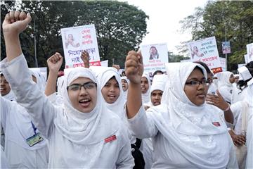 BANGLADESH NURSES PROTEST