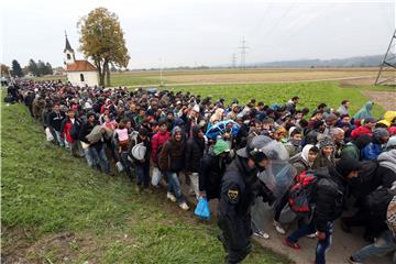 Slovenski MUP o ograničenjima u prijemu migranata iz Hrvatske