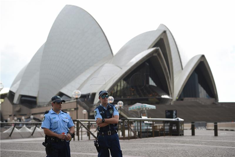 Nakon policijske akcije otvorena opera u Sydneyu