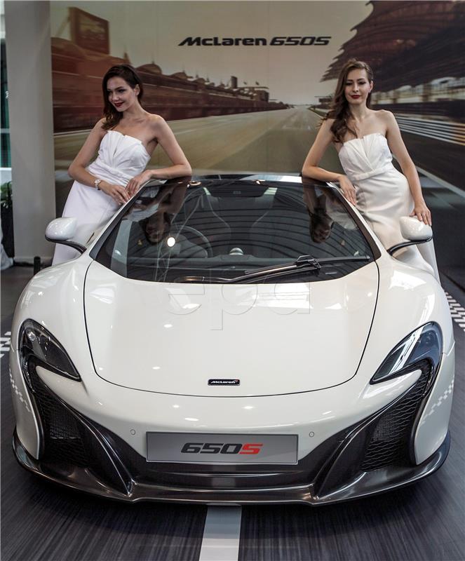 FILE MALAYSIA ECONOMY MCLAREN