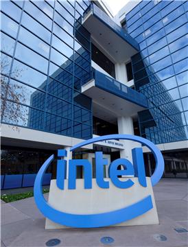 FILE USA ECONOMY INTEL