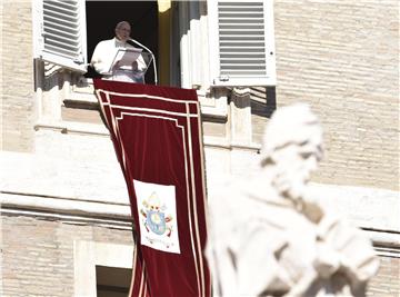 VATICAN POPE FRANCI ANGELUS PRAYER