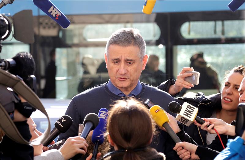 Karamarko: Neće biti novih poreza