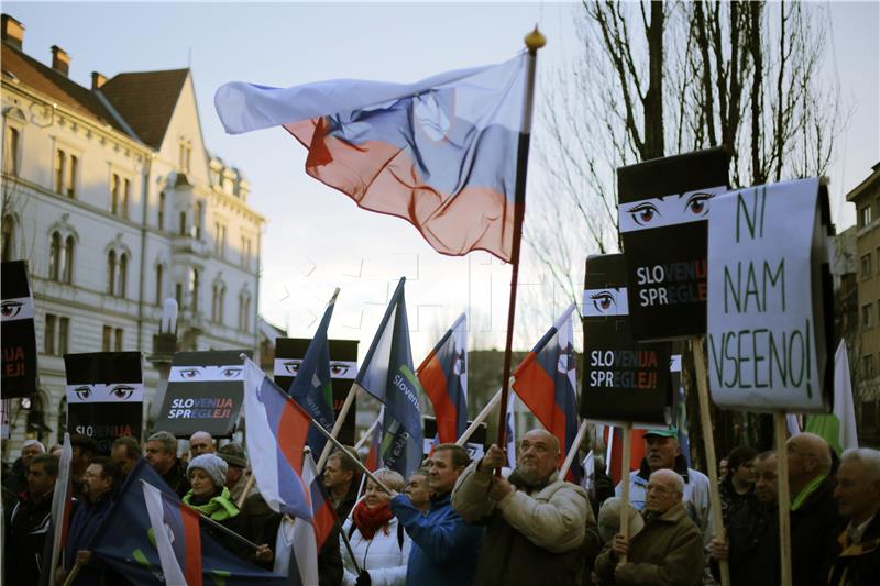 Stotinjak ljudi u Ljubljani prosvjedovalo protiv migranata