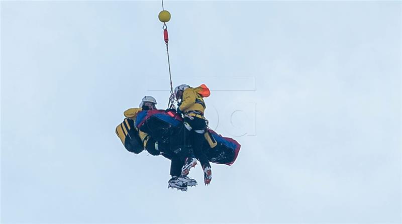 Talijan Casse najbrži, težak pad Scheibera u Kitzbuehelu 