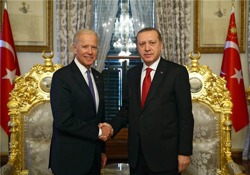 Biden izjednačio turske pobunjenike Radničke stranke Kurdistana i IS 