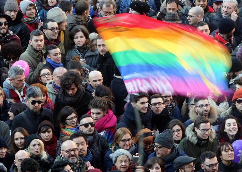 Skupovi potpore životnom partnerstvu u više talijanskih gradova