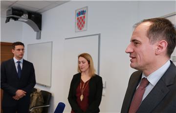 Slaven Dobrović preuzeo ministarstvo zaštite okoliša i prirode