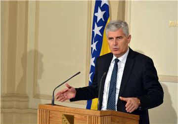 Čović: BiH će predati zahtjev za kandidatski status unatoč uvjetima