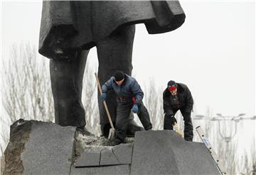 UKRAINE CRISIS LENIN MONUMENT EXPLOSION