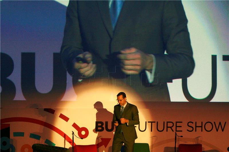 Predavanje Shawn G. Dubravca na Bug Future Show-u