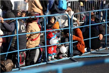 More than 618,000 migrants pass through Croatia since mid-September