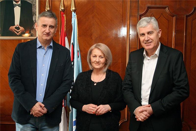 Karamarko, Covic say Bosnia likely to become EU candidate in 2017