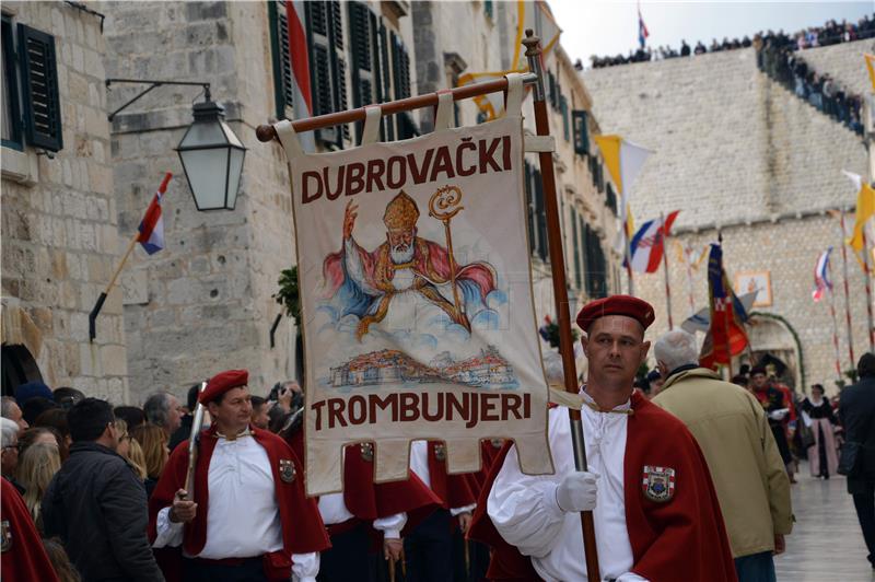 Misom i procesijom s moćima sveca proslavljena Festa svetog Vlaha