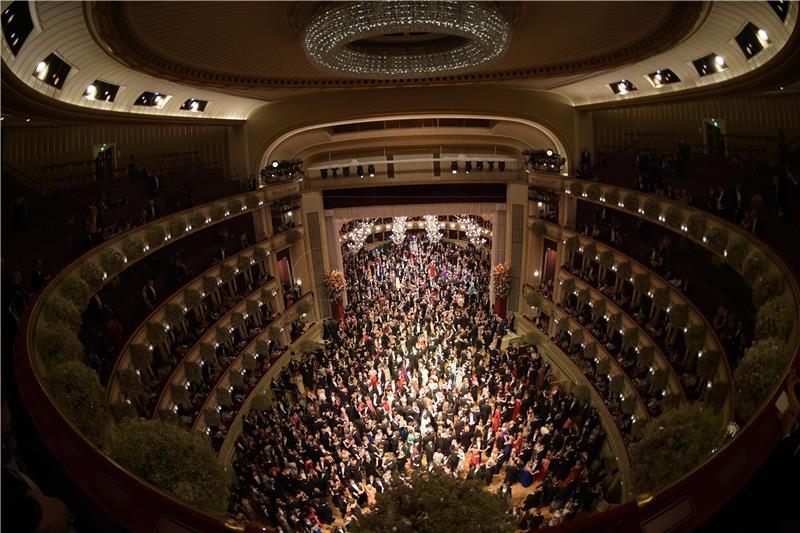 AUSTRIA VIENNA OPERA BALL