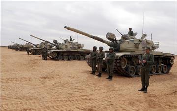 TUNISIA DEFENSE MINISTER BORDER FENCE