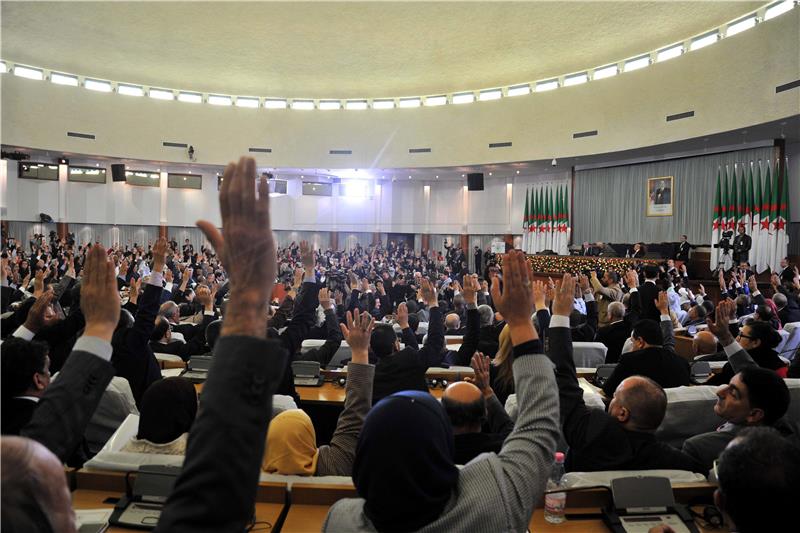 ALGERIA PARLIAMENT CONSTITUTION