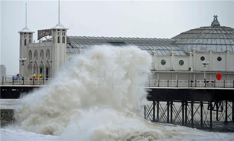 BRITAIN WEATHER STORM