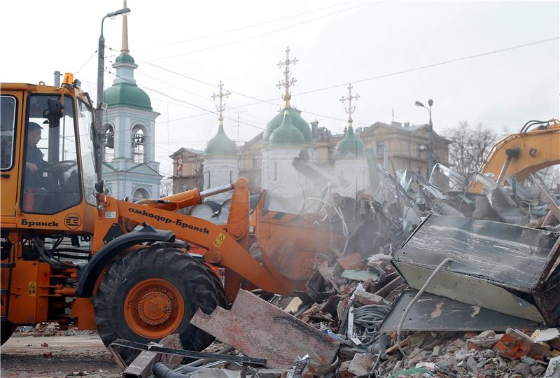 RUSSIA TRADE PAVILLION DEMOLISH