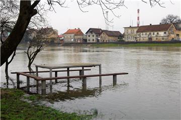 Vodostaj Kupe i Korane kod Karlovca u porastu