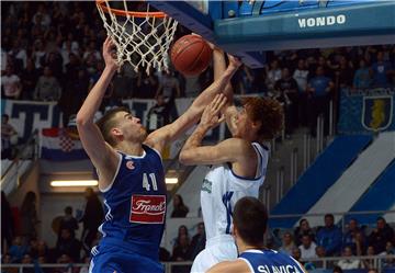 Polufinalna utakmica Kupa "Krešimir Ćosić": Zadar - Cibona