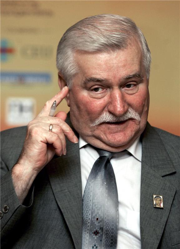 FILE SPAIN POLAND PEOPLE WALESA