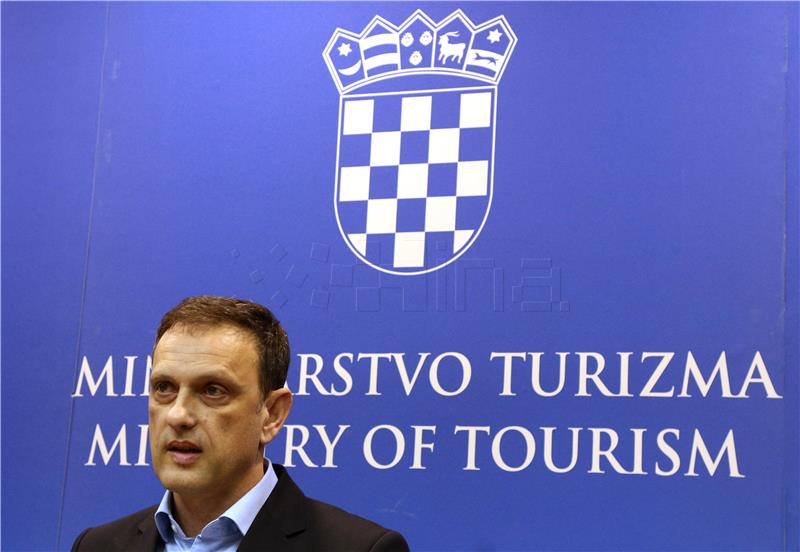 Ministarstvo turizma: Sastali se ministar Kliman i Nedjeljko Pinezić (HGK) 