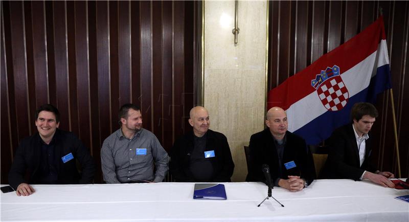 Dražan Dizdar, Damir Trnačić i Antonio Dražović supredsjednici nove stranke "Slobodna Hrvatska"