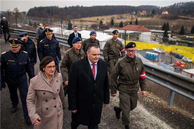 Austrija koordinira politiku prema migrantima s državama balkanske rute na sastanku u srijedu