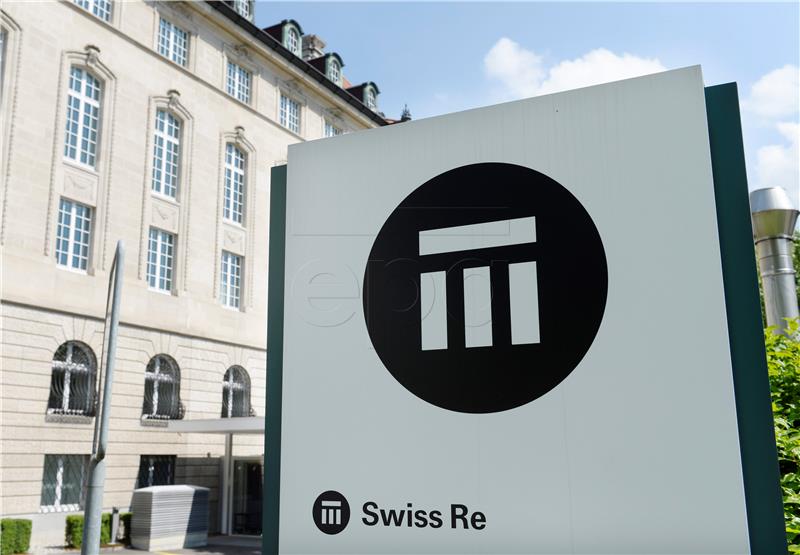 FILE SWITZERLAND SWISS RE PROFIT 2015