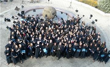 EduCentar: Većina studenata odgađa diplomiranje