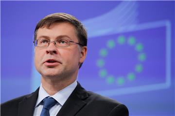 Dombrovskis to talk macroeconomic imbalances, fiscal situation in Zagreb