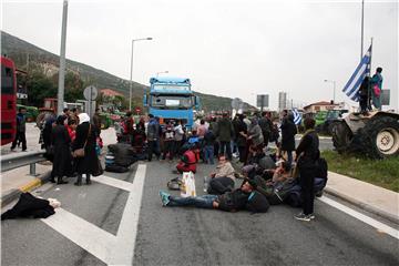 Migranti blokirali autocestu u Grčkoj