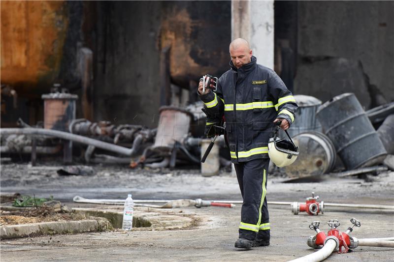 Požar u benkovačkoj tvornici lokaliziran