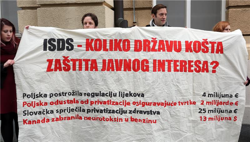 Javna akcija protiv TTIP-a ispred Hrvatskog sabora