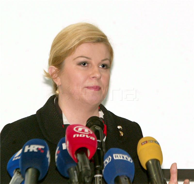 Predsjednica Grabar Kitarović pustila u puni pogon superračunalo "Bura"