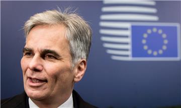 Grčka je za migrante turistička agencija - Faymann