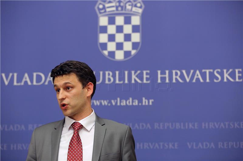 Konferencija za medije Bože Petrova