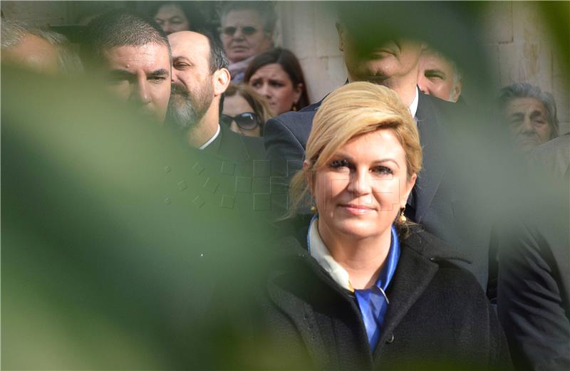 Predsjednica Grabar Kitarović: Apsolutno je nužna puna kontrola granice 