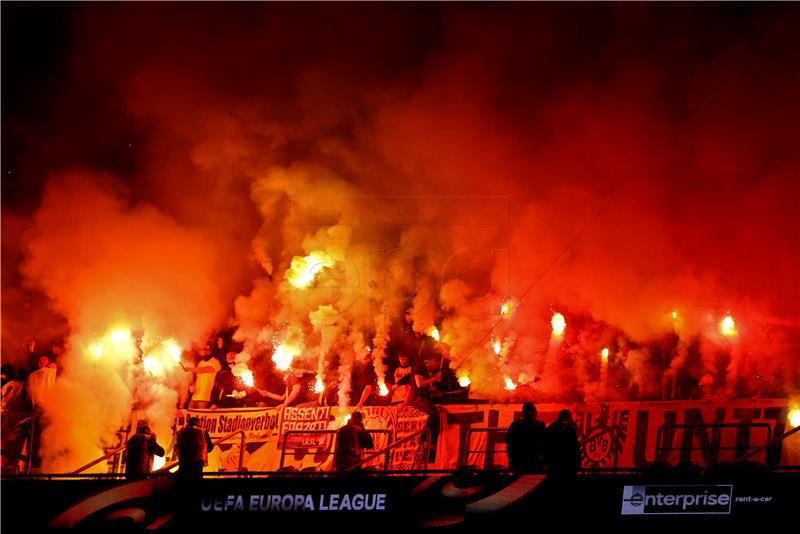 UEFA razmatra mogućnost igranja utakmica bez gledatelja na EURU