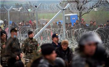 U Grčkoj 32.000 migranata