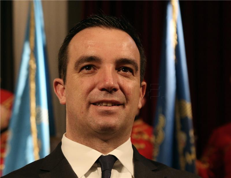 Buljević: Vojska će raditi isključivo po napucima policije 