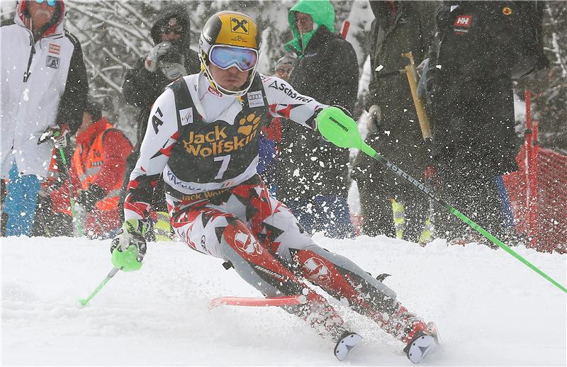 Kranjska Gora, slalom (m): Hirscher u vodstvu, Kostelić i Zubčić bez druge vožnje