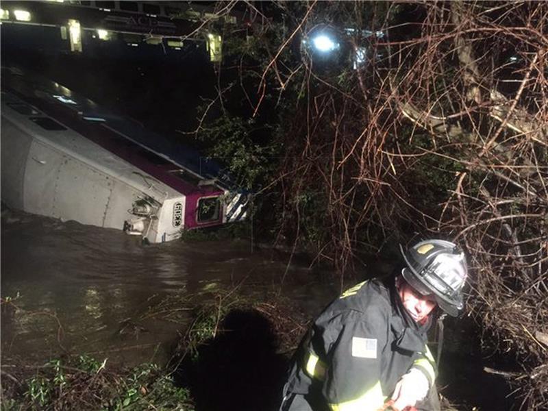 USA CALIFORNIA TRAIN ACCIDENT